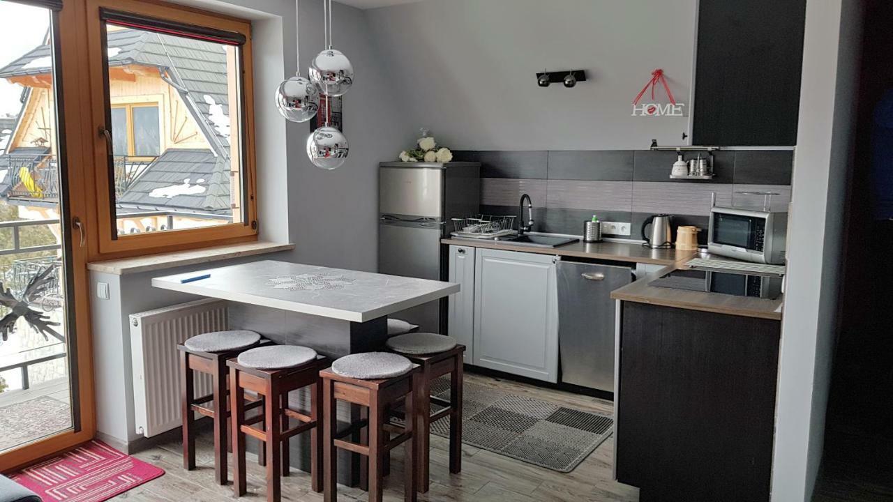 Apartament Podkowa Z Widokiem Na Giewont コシチェリスコ エクステリア 写真